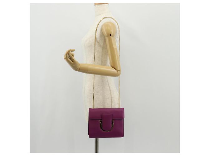 Borsa a spalla a catena Salvatore Ferragamo in pelle viola e oro Auth 152688V D'oro Porpora - vista 24