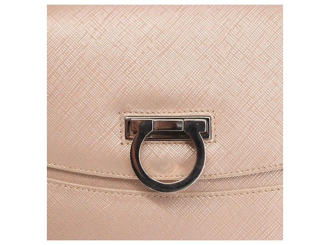 Sac à bandoulière Gancini en cuir rose argenté Salvatore Ferragamo Auth ka356 - vista 18