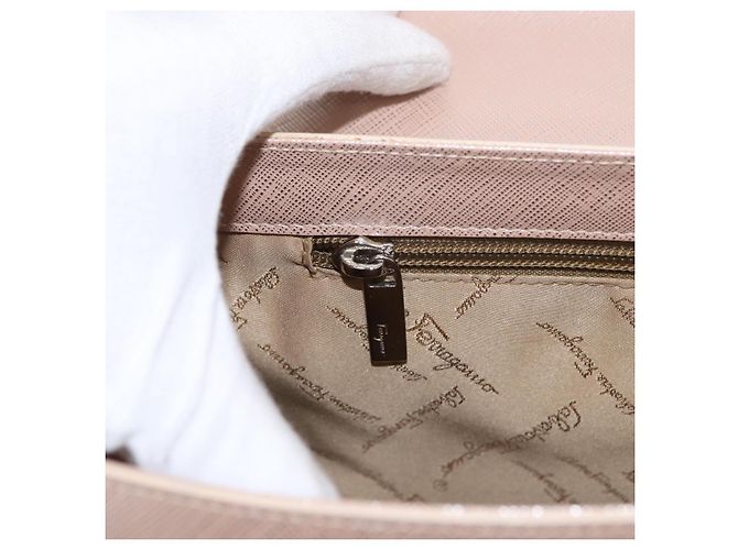 Sac à bandoulière Gancini en cuir rose argenté Salvatore Ferragamo Auth ka356 - vista 22