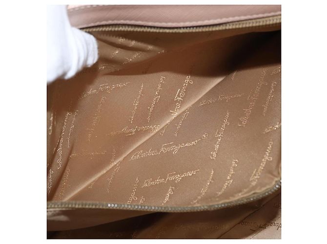 Sac à bandoulière Gancini en cuir rose argenté Salvatore Ferragamo Auth ka356 - vista 23