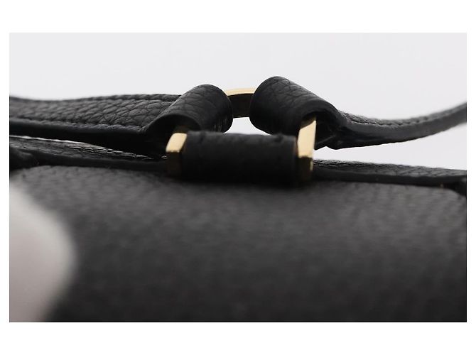 Zaino Gancini in pelle nera e oro Salvatore Ferragamo Auth 154075SM Nero D'oro - vista 15