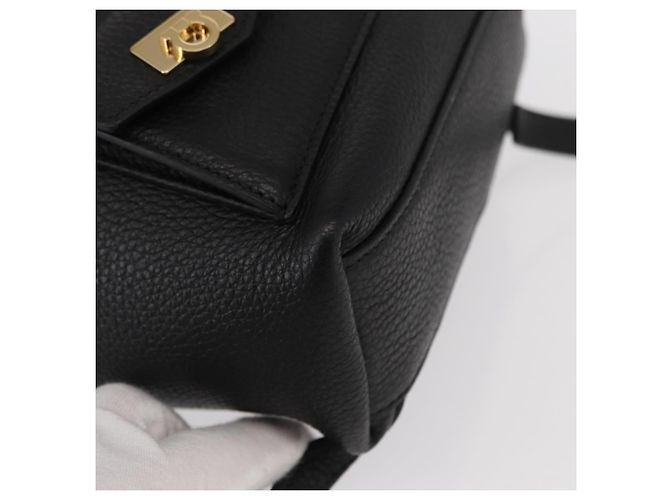 Zaino Gancini in pelle nera e oro Salvatore Ferragamo Auth 154075SM Nero D'oro - vista 17