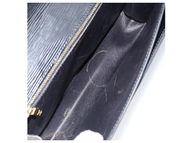 LOUIS VUITTON Epi Serie Dragonne Clutch Bag Nero M52612 LV Auth th6460 - vista 10