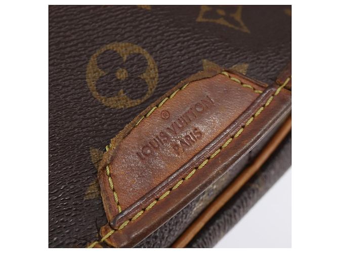 LOUIS VUITTON Borsa a Spalla Monogram Menilmontant PM M40474 LV Auth 143941 Monogramma - vista 18