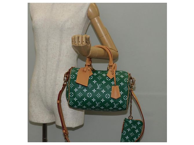 LOUIS VUITTON Borsa a Tracolla Monogram Speedy P9 25 Verde M24423 LV Auth 139047SM Monogramma - vista 37