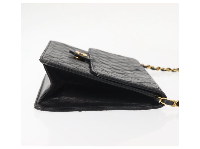 Borsa a Spalla CHANEL in Pelle di Agnello Nera Oro CC Auth 143810 Nero D'oro - vista 4