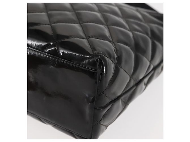 CHANEL Borsa a Spalla Matelassé Pelle Verniciata Nera Oro CC Auth 141133 Nero D'oro - vista 13