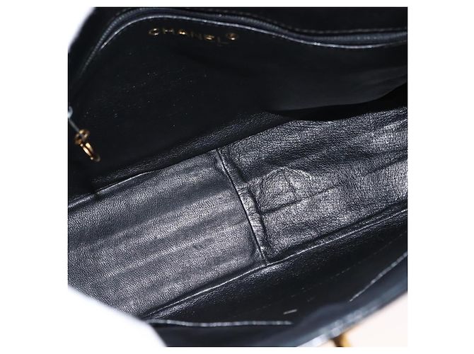 CHANEL Borsa a Spalla Matelassé Pelle Verniciata Nera Oro CC Auth 141133 Nero D'oro - vista 17