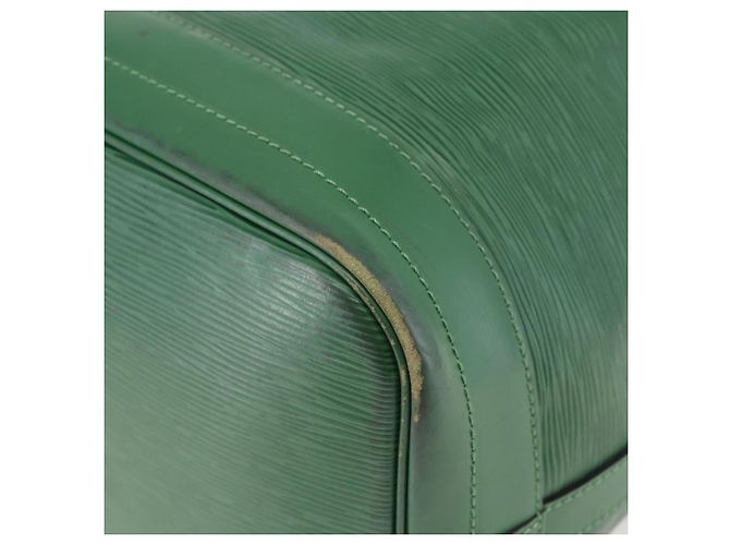 LOUIS VUITTON Bolsa de Hombro Epi Noe Verde M44004 LV Auth 144022 - vista 15