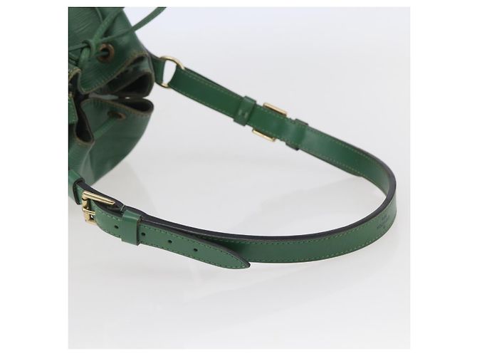 LOUIS VUITTON Bolsa de Hombro Epi Noe Verde M44004 LV Auth 144022 - vista 7
