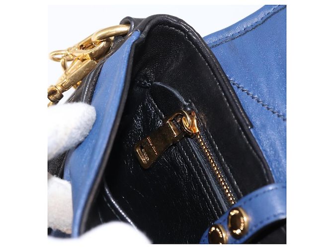 Borsa a Spalla Miu Miu Matelassé in Pelle 2 in 1 Blu Nero Oro Auth 153826 D'oro - vista 24