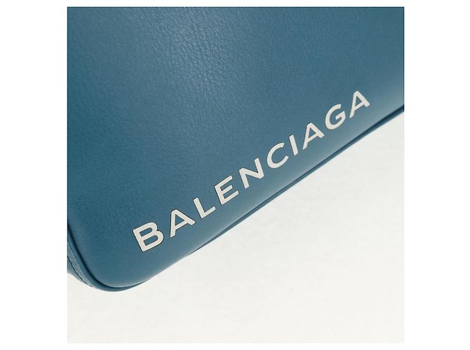 Borsa da viaggio Triangle M in pelle BALENCIAGA 2 in 1 Azzurro chiaro 476974 Auth 154084V - vista 18