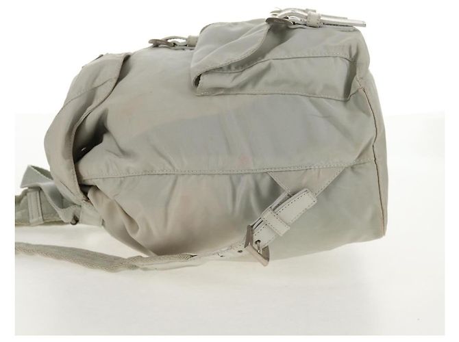 Sac à dos PRADA en nylon gris Auth sw1586 Marron - vue 5
