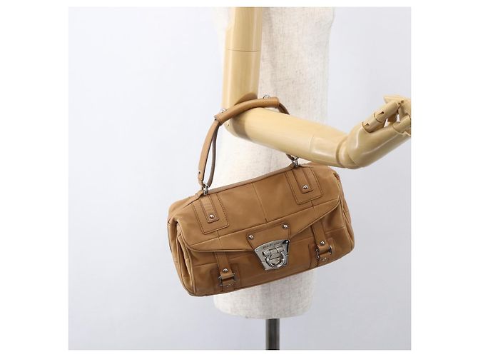 Borsa a mano Gancini in pelle marrone argento Auth 157129V di Salvatore Ferragamo - vista 22