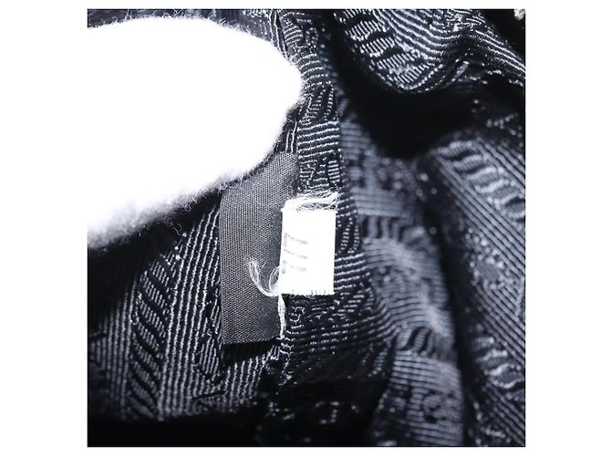 PRADA Re-Edition 2005 Borsa a Spalla Nylon 2in1 Nero Argento 1BH204 Auth 157130SAM - vista 11