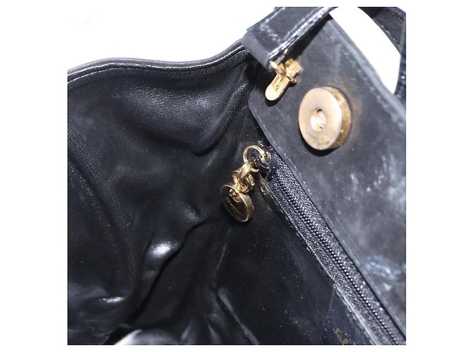 Salvatore Ferragamo Vala Hand Bag Suede 2way Black Gold Auth 156942 Golden - view 21