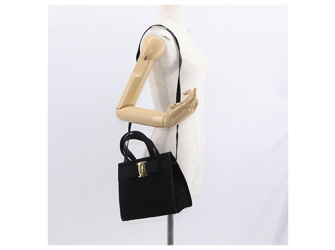 Salvatore Ferragamo Vala Hand Bag Suede 2way Black Gold Auth 156942 Golden - view 23