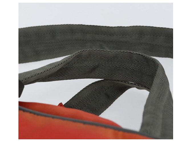 Prada Borsa Boston sportiva in nylon 2 in 1 rossa argento Auth 151448 Rosso - vista 8
