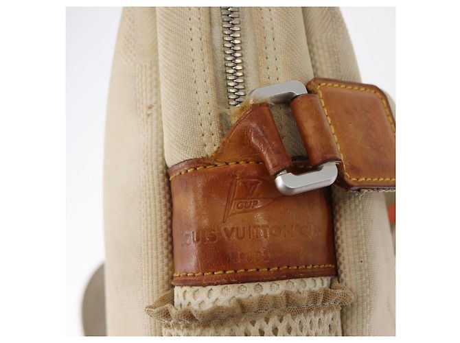 LOUIS VUITTON Borsa Weatherly LV Cup Damier Geant Bianca M80637 LV Auth 151732 Bianco - vista 9