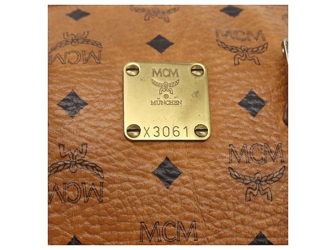 Borsa MCM Logogram Vicetos in pelle PVC 2 in 1 marrone oro Auth BA8199 D'oro - vista 12