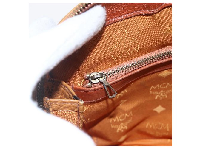 Borsa MCM Logogram Vicetos in pelle PVC 2 in 1 marrone oro Auth BA8199 D'oro - vista 19