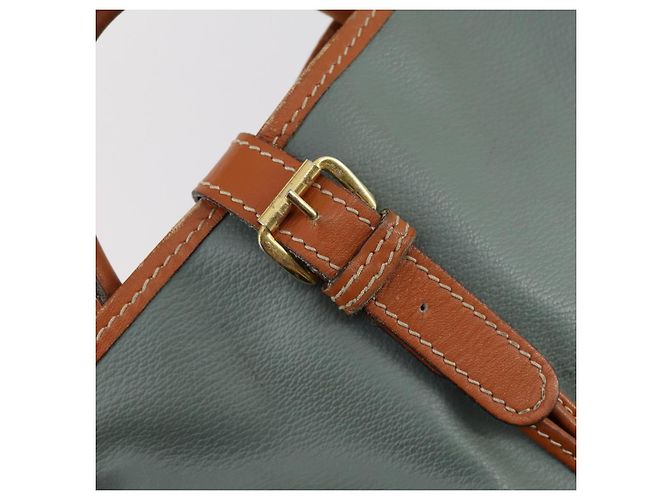 Capa de roupa em couro Valentino verde e dourado Auth bs31394 - vista 19