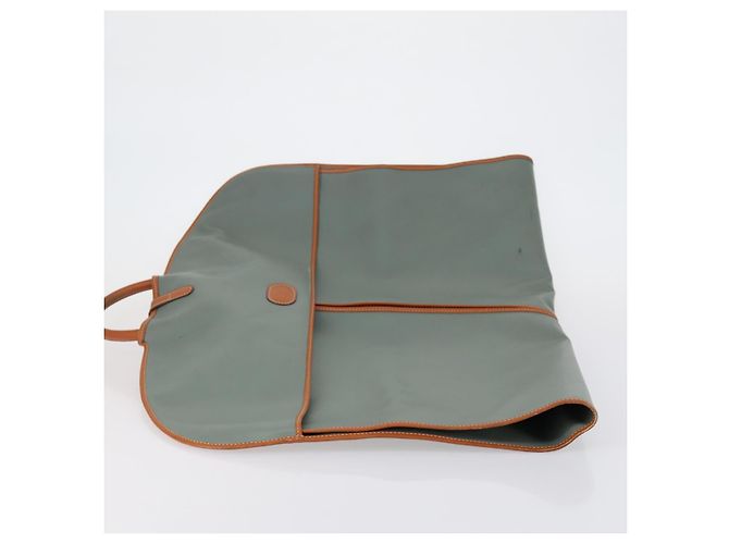 Capa de roupa em couro Valentino verde e dourado Auth bs31394 - vista 4