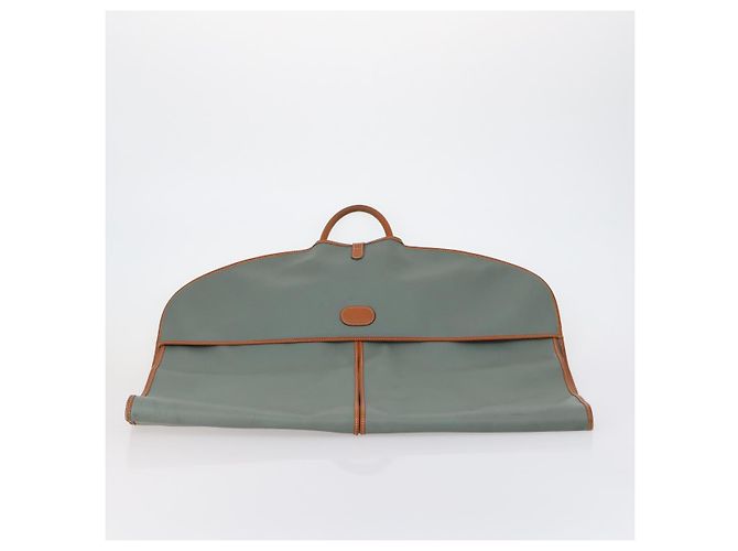Capa de roupa em couro Valentino verde e dourado Auth bs31394 - vista 5