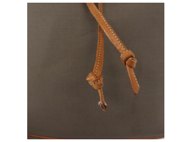 Borsa a Spalla Christian Dior in Pelle PVC Grigia Oro Auth ti3433 Marrone D'oro - vista 10