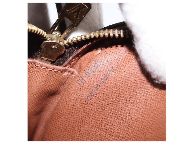 LOUIS VUITTON Borsa a Spalla Monogram Jeune Fille MM M51226 LV Auth 144668 Monogramma - vista 12