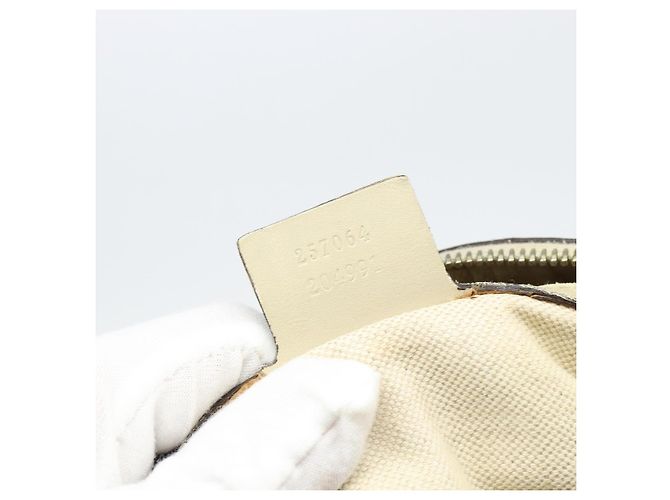 Borsa Pretty Sherry Line in tela GG Gucci beige e oro 257064 Auth 146262 D'oro - vista 12