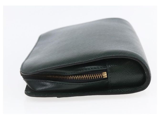 LOUIS VUITTON Clutch Taiga Baikal Epicea M30184 LV Auth BA6683 - vista 3