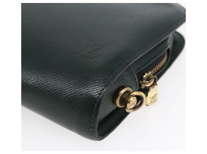 LOUIS VUITTON Clutch Taiga Baikal Epicea M30184 LV Auth BA6683 - vista 7