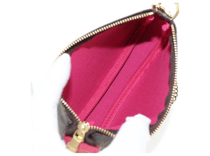 LOUIS VUITTON Monogram Vivienne Mini Pochette Accessori M69752 LV Auth 137149M Monogramma - vista 10