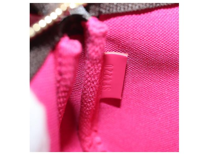 LOUIS VUITTON Monogram Vivienne Mini Pochette Accessori M69752 LV Auth 137149M Monogramma - vista 11