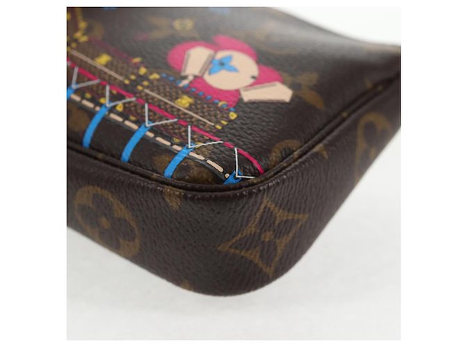 LOUIS VUITTON Monogram Vivienne Mini Pochette Accessori M69752 LV Auth 137149M Monogramma - vista 16