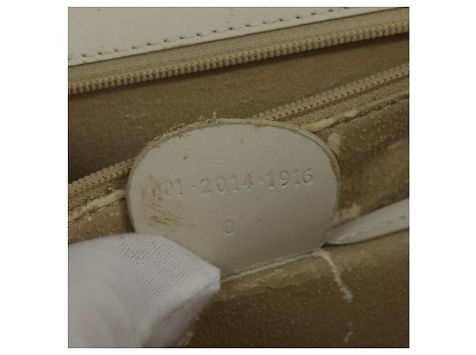 GUCCI Schultertasche aus Leder in Weiß und Gold Auth BA7470 Golden - Ansicht 23
