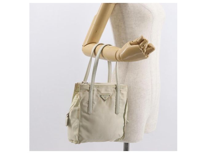 PRADA Borsa a mano in nylon bianco argento Auth bs30724 - vista 23