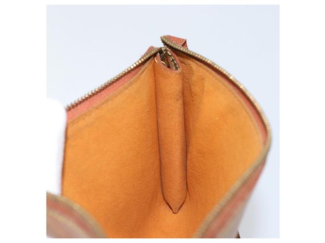 LOUIS VUITTON Epi Pochette Accesorios Pouch Marrón M52953 Auth 152133 Castaño - vista 18