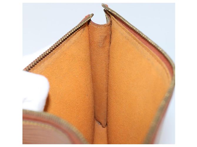 LOUIS VUITTON Epi Pochette Accesorios Pouch Marrón M52953 Auth 152133 Castaño - vista 19