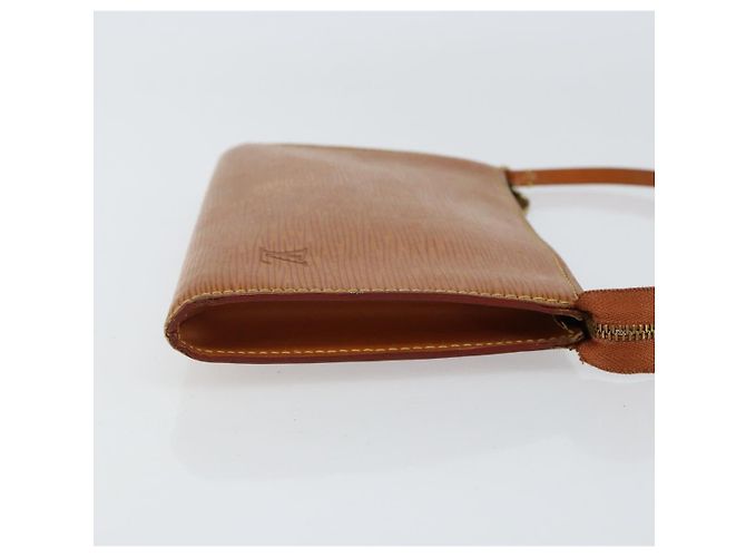 LOUIS VUITTON Epi Pochette Accesorios Pouch Marrón M52953 Auth 152133 Castaño - vista 3