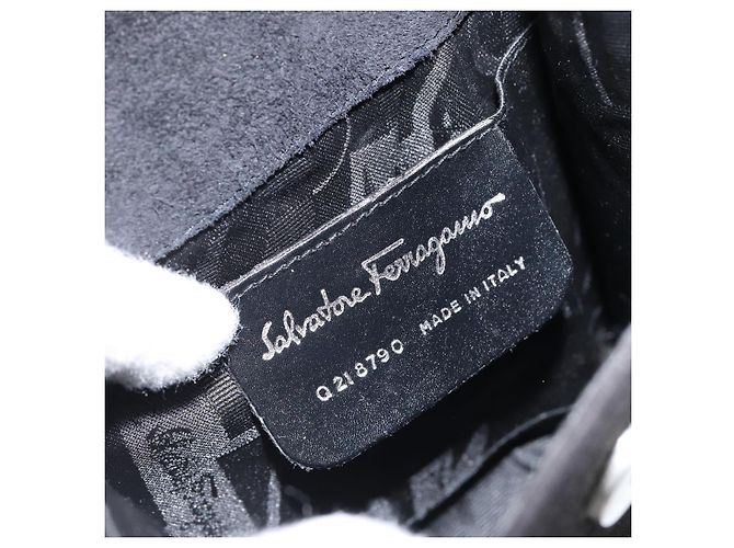 Salvatore Ferragamo Handtasche aus Wildleder Schwarz Silber Auth BA7548 - Ansicht 16