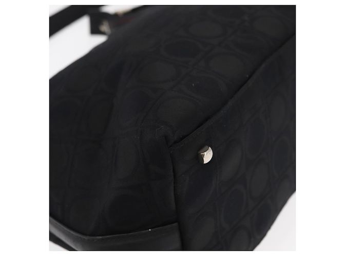 Borsa a Spalla Gancini in Pelle Nylon Nera Argento Salvatore Ferragamo Auth bs30802 Nero - vista 10