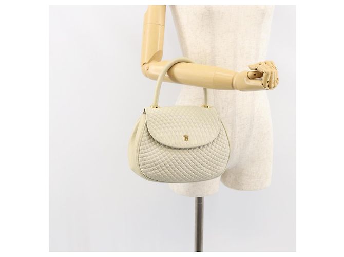 BALLY Bolsa de mão acolchoada de couro branco e dourado Auth gh1163 - vista 21
