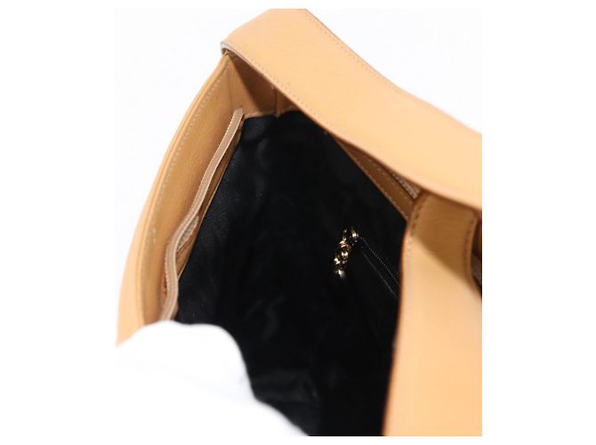 Borsa a Spalla Salvatore Ferragamo in Pelle Beige Oro Auth gh1110 D'oro - vista 19
