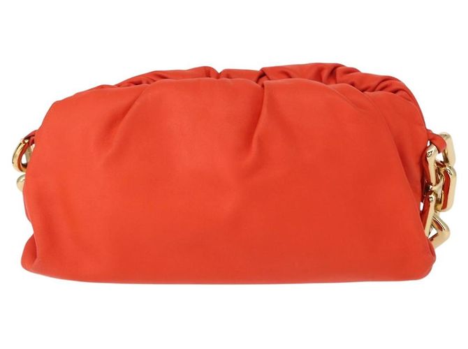 Autre Marque Borsa a spalla con catena in pelle arancione oro Auth 146565SAV D'oro - vista 2