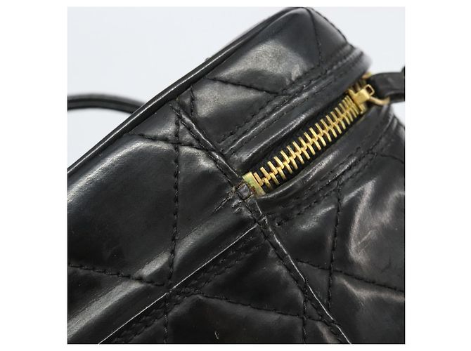 Vanity CHANEL Pochette Matelassé Smalto Nero Oro CC Auth bs31398 D'oro - vista 16