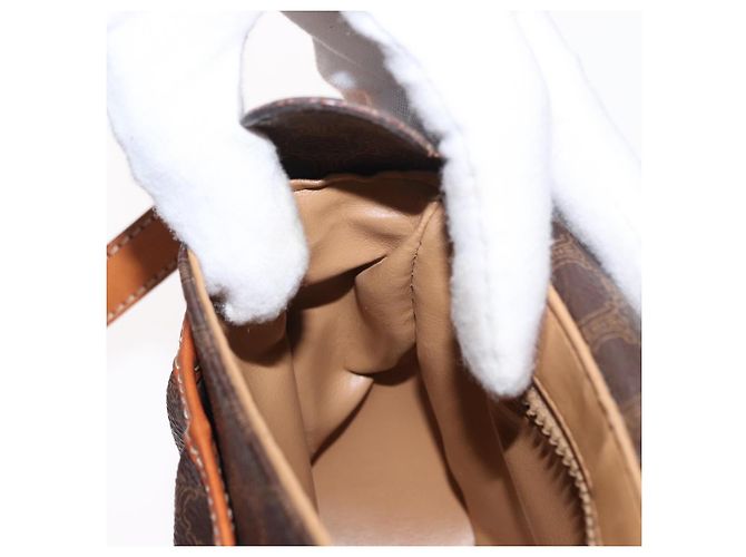 Céline Borsa a Spalla in Tela Macadam CELINE in Pelle PVC Marrone Oro Auth 151785 D'oro - vista 19