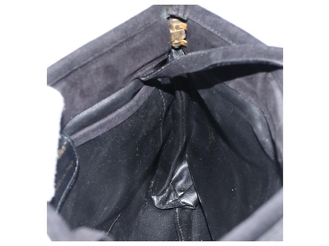 Borsa a Spalla Vala in Pelle Scamosciata Nera e Oro Salvatore Ferragamo Auth bs31358 Nero D'oro - vista 18