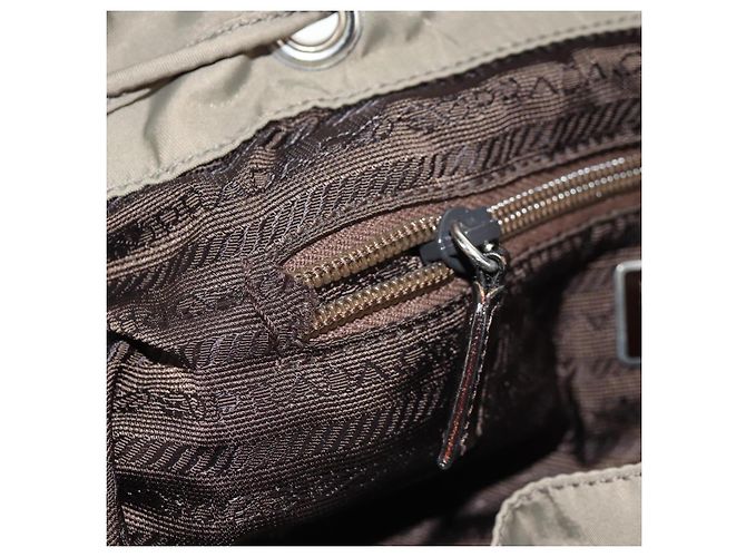 PRADA Rucksack aus grauem Nylon mit Silber authentisch 145848 Braun - Ansicht 30
